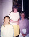 girls.jpg (45617 bytes)